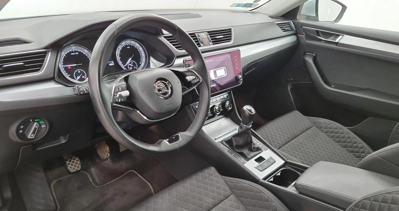 Skoda Superb cena 91900 przebieg: 121030, rok produkcji 2021 z Modliborzyce małe 326
